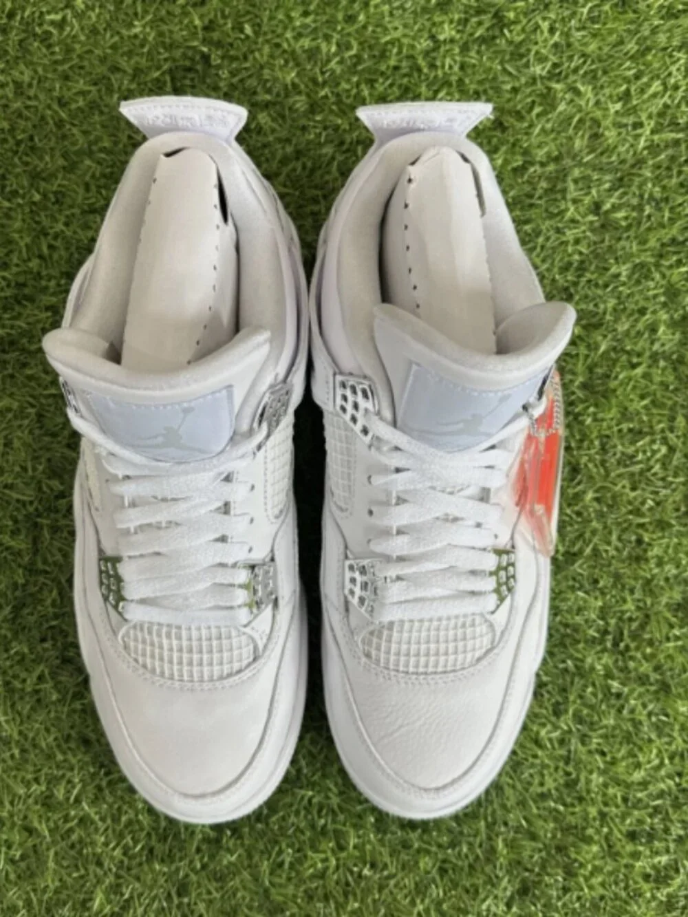 Air Jordan 4 Retro Pure Money
